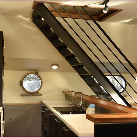 Appartement Péniche Rayclau